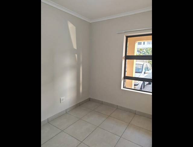 2 BEDROOM PROPERTY TO RENT IN TABLE VIEW